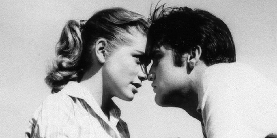 Между Богом и Элвисом